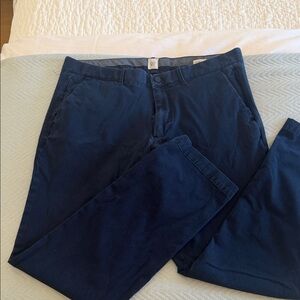 GAP Men's Dark Navy Chino Pants